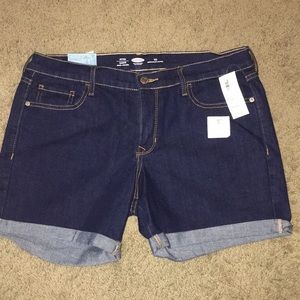 NWT Old Navy mid-rise 5 inch denim short